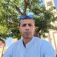 Hosni A. headshot