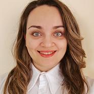 Raffaela Anna D. headshot