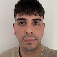Dario G. headshot