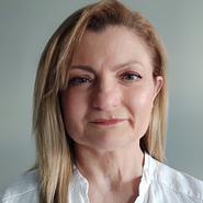 Maria T. headshot