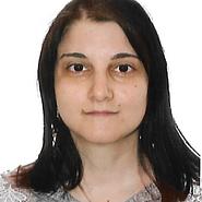 Chiara S. headshot