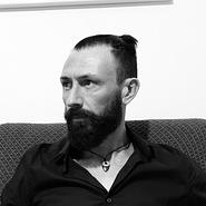 Sanny M. headshot