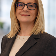 Claudia P. headshot